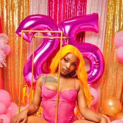 ittybittylex's profile picture. 