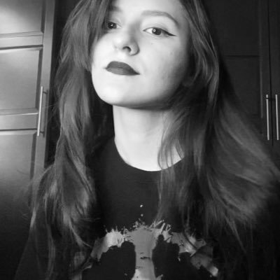 fsa_loren's profile picture. “joven, bonita, triste y brillante”