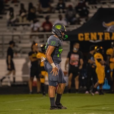 #54 OT/P 🏈 {6,2 225 pounds} Discovery Highschool Class of 2023 (3.68)GPA CELL: 678-865-9625