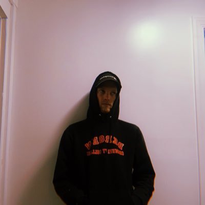 air_wreck96's profile picture. former baby