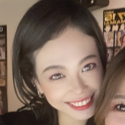 mi_iii_im's profile picture. 専業主婦🫶 ２児のママ👦🏻💙🩷👧🏻／🕰🤍🩵／♥️👉お酒🥂🍾外食🍽🍜🥩🍣旅行✈️ ディズニー👸🏰スノボー🏂❅ ネイル💅料理🍳
