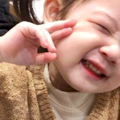 nursaraxd's profile picture. ส่งต่อเสื้อผ้าของใช้ ; ↷ ᯓ👚✨ โปรค่าส่งเหมา 35฿ 𓊆🛒🧤𓊇 𓂋 สนใจ dmโล้ดดดด 💨🧺 #รีวิวบายnurs