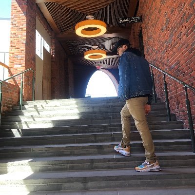 I’m an Engineer, entrepreneur, and a bit of an artist, just pursuing what makes me happy