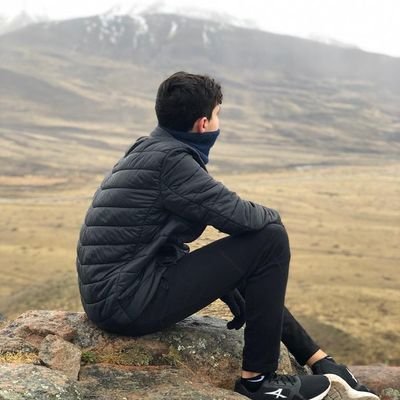 laubertarelli's profile picture.