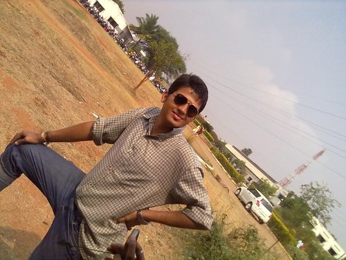 shubhamraj10's profile picture. i am cool as cucumber .. :)