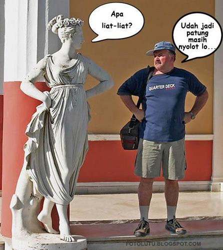 nyolotbareng's profile picture. NYOLOT GAKPAPA KOK ASALKAN DEMI KEBAIKAN ☺