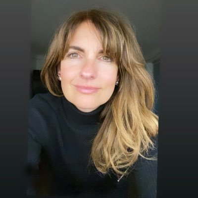 Business Development Manager looking to create brilliant #business relationships via #networking .Also partial to #golf 🏌🏻♀️Owner @QuietThunderCo ⚡️