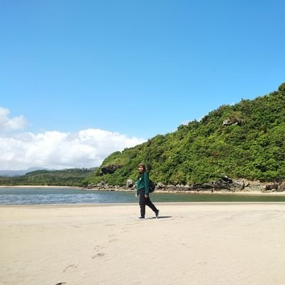 tercipta karena ada orang tua dan kehendak yang Kuasa