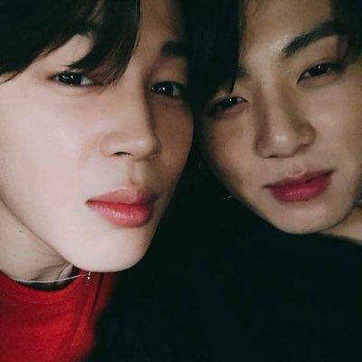 #JIMIN ve #JK için açılmış aktif fan sayfasıdır. A fanpage dedicated for #JIMIN #꾹 🐾 JUNGKOOK JIMIN JK JM aka karma •᷄ɞ•᷅