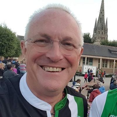 Stephen is Professor of International Public Management at the University of Edinburgh Business School. More important he is a Hibs supporter.