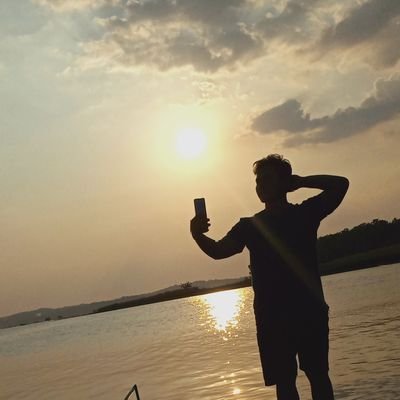 RAHMATALFIANT10's profile picture. Lajang