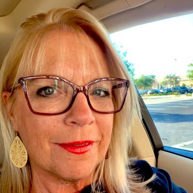 Mariann59499127's profile picture. 