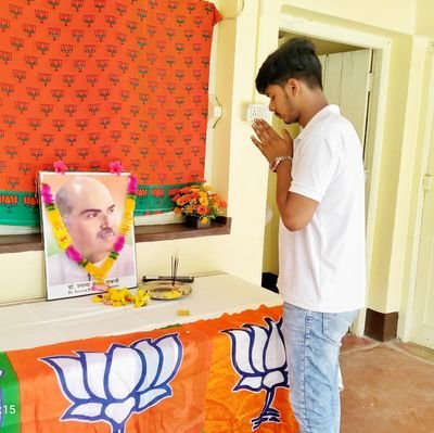 Nationalist । सनातनी 🕉️ । RSS । अखंड भारत 🚩 @BJYMinJH