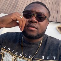 Choco (@rubdatchocolate) 's Twitter Profile