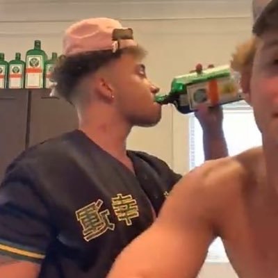 shrewdent's profile picture. UofA ‘21