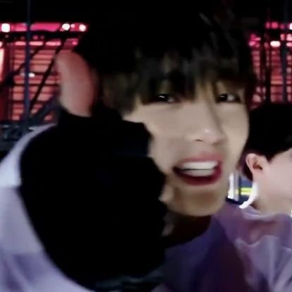 vntefmv's profile picture. first taehyung and then taehyung