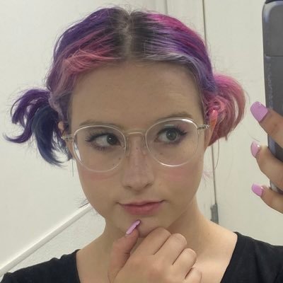 chaospixxxie's profile picture. E-thot 💕 I love milfs and I only answer DMs on onlyfans