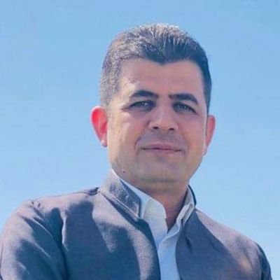 sad_zrire's profile picture. 