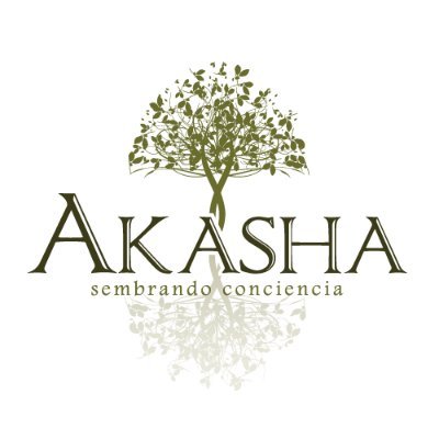 Akasha es más que la suma de sus partes.
Akasha significa espacio infinito, el espacio que todo lo contiene.