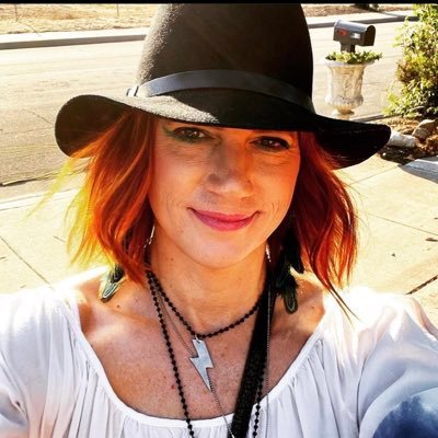 matteblack's profile picture. Old account. if you want to know what is up with me, go here : @itsmadiblack