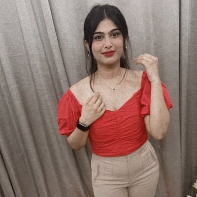 divya_chopra31's profile picture. 