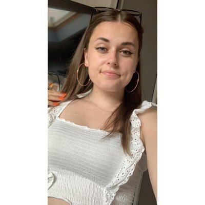 Alyssa_Pft's profile picture. 91 📍| 👻 : AlyssaPft | IG : AlyssaPft