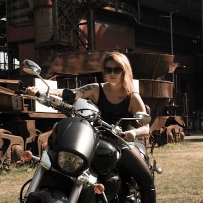 DsLildee's profile picture. @DollySue0 official page