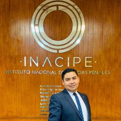 Abogado y Esp. Derecho Penal por @DerechoUNAMmx || Maestro en Sistema Penal Acusatorio- @inacipe || Litigio Penal & Compliance🦉🏛️⚖️🇲🇽 #JusticiaSinCorrupción