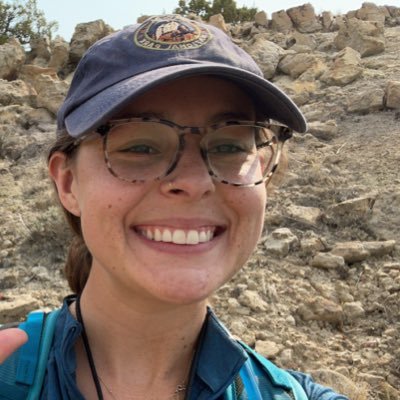 (she/her) PhD Candidate @GeosciencesPU 🐅 BS Chem @DrewUniversity 🌳 stable isotope geochemist, all around plant enthusiast