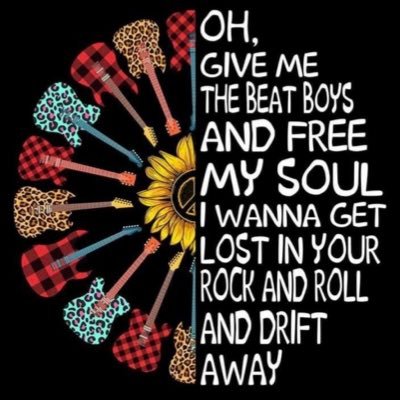 chicklettemitch's profile picture. Teacher 🍎👩‍🏫 #BSW #BEd #OCT