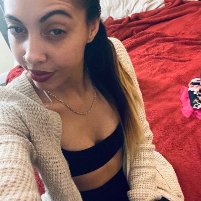 papita42110's profile picture. 