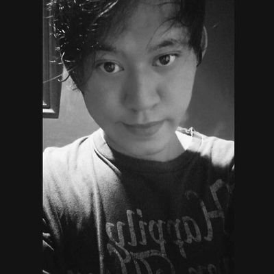 paupawpao_'s profile picture. agoraphobia