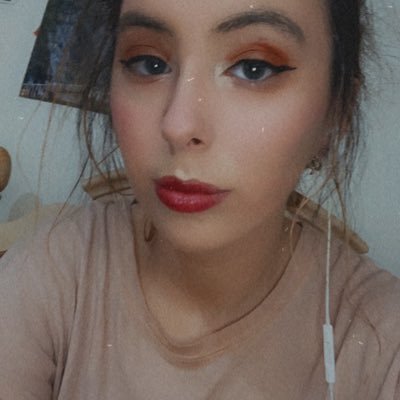 stephanie_c160's profile picture. Not all who wander are lost -Tolkien