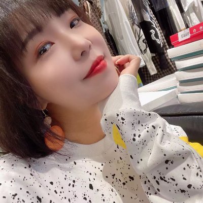 Acc112388's profile picture. 5米1⃣️课微Q同步1490559160 与你号➕A   问作业禁敏感字不回复 公寓进出方便不上任何门 只上我的门