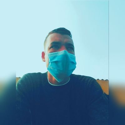 أن غبتٌ يوماً وغاَبت اخباّرى،، فآلدعآ وصيةْ بيِنناً.. 🥰
