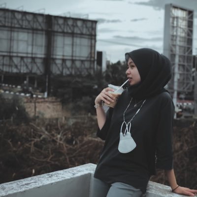 kikivaniaa's profile picture. I don't know where I'm going but I'm on my way