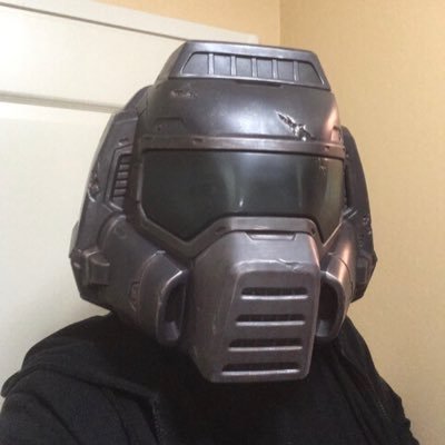 Juha_T_Tonteri's profile picture. Puuseppä, pelaaja ja tubettaja. Carpenter, a gamer and youtuber.