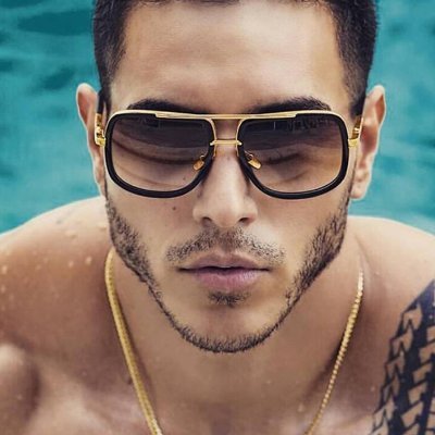 akosipooy's profile picture. 