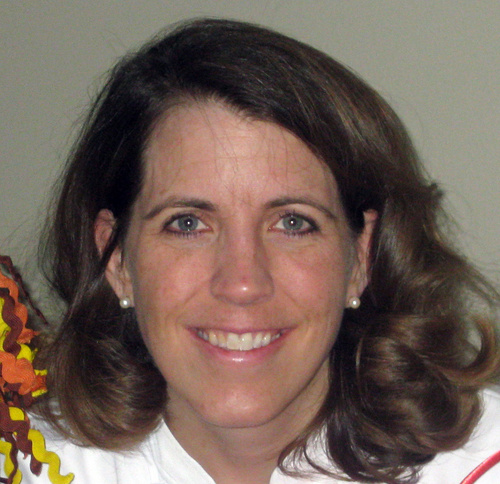 Working Mom, 3 kids, love all things tech, cooking, paper and mom related, day job in investment mgmt world