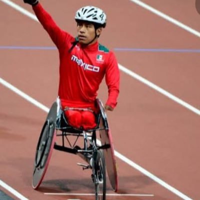 Atleta paralímpico Contacto: leonardodejesusperezmx@gmail.com