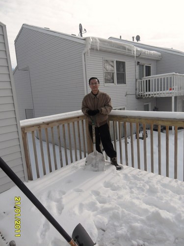 pakoklam's profile picture. just another guy trying to be useful