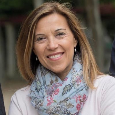 Soy Ana Alós, Vicesecretaria de Igualdad y Conciliación del Partido Popular, diputada por la provincia de Huesca. Secretaria general del PP de Aragón