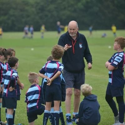 13th season mini rugby coach @bedford junior blues, head coach u12s, 4 lovely sons, 🏉 referee, learnt about rugby,drinking and life 😉@ Poly of Wales mid 80s