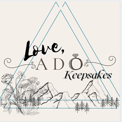 Keepsake and Commemorative pieces using breast milk, locks of hair, ashes and other memories to celebrate our loved ones and memories.