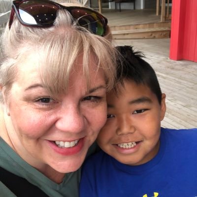Math/Science teacher at Sackville Heights Junior High. Loves learning, passionate about social justice, above all grateful Mum to a beautiful son.