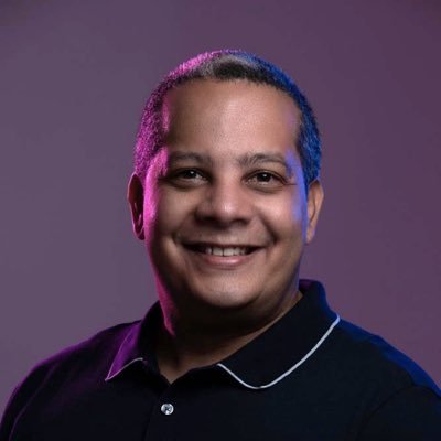 Adobe Influencer, Adobe Certified Instructor in Illustrator CC, graphic designer, Type addict & Director cvtrainingcenter