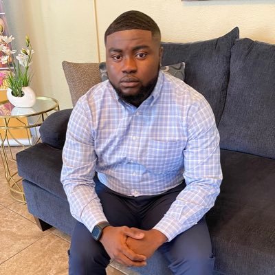 bookkeeper/financial advisor 💰📈-#CEO/founder @ Mango financial services. #dm me for business inquiries business!certified insurer