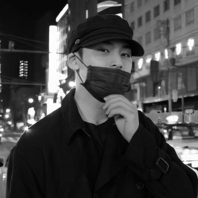 foryourpage04's profile picture. Just a fan who like to do tukang bubur 처럼. It's call ✨ H A L U S I N A S I ✨