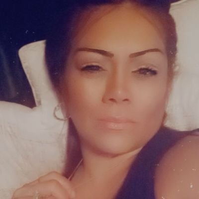 ayonelove's profile picture. 