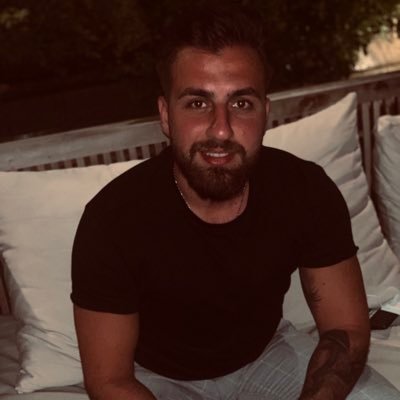 rafi_azoz's profile picture. 